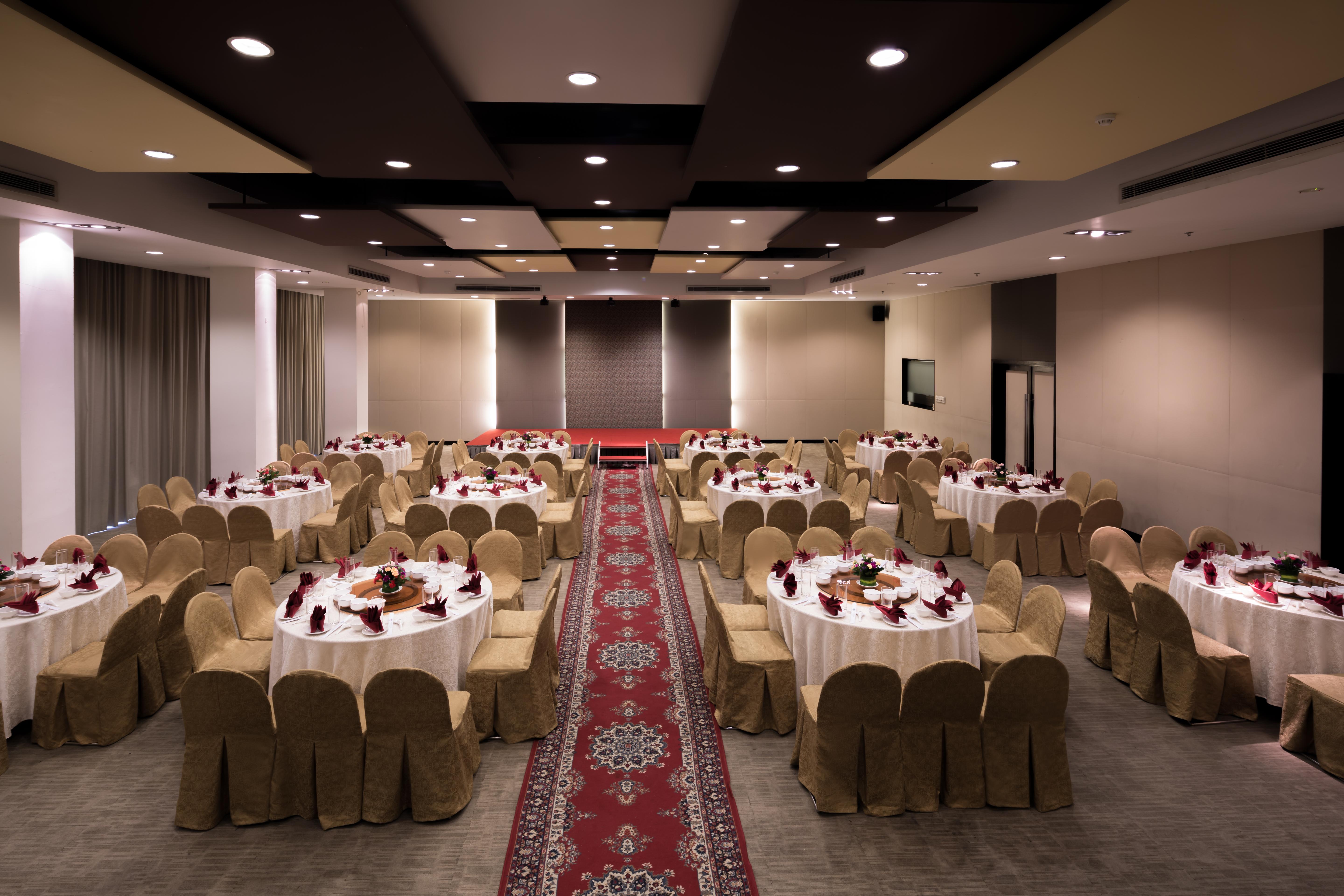 Palace Hotel Saigon Хошимин Экстерьер фото
