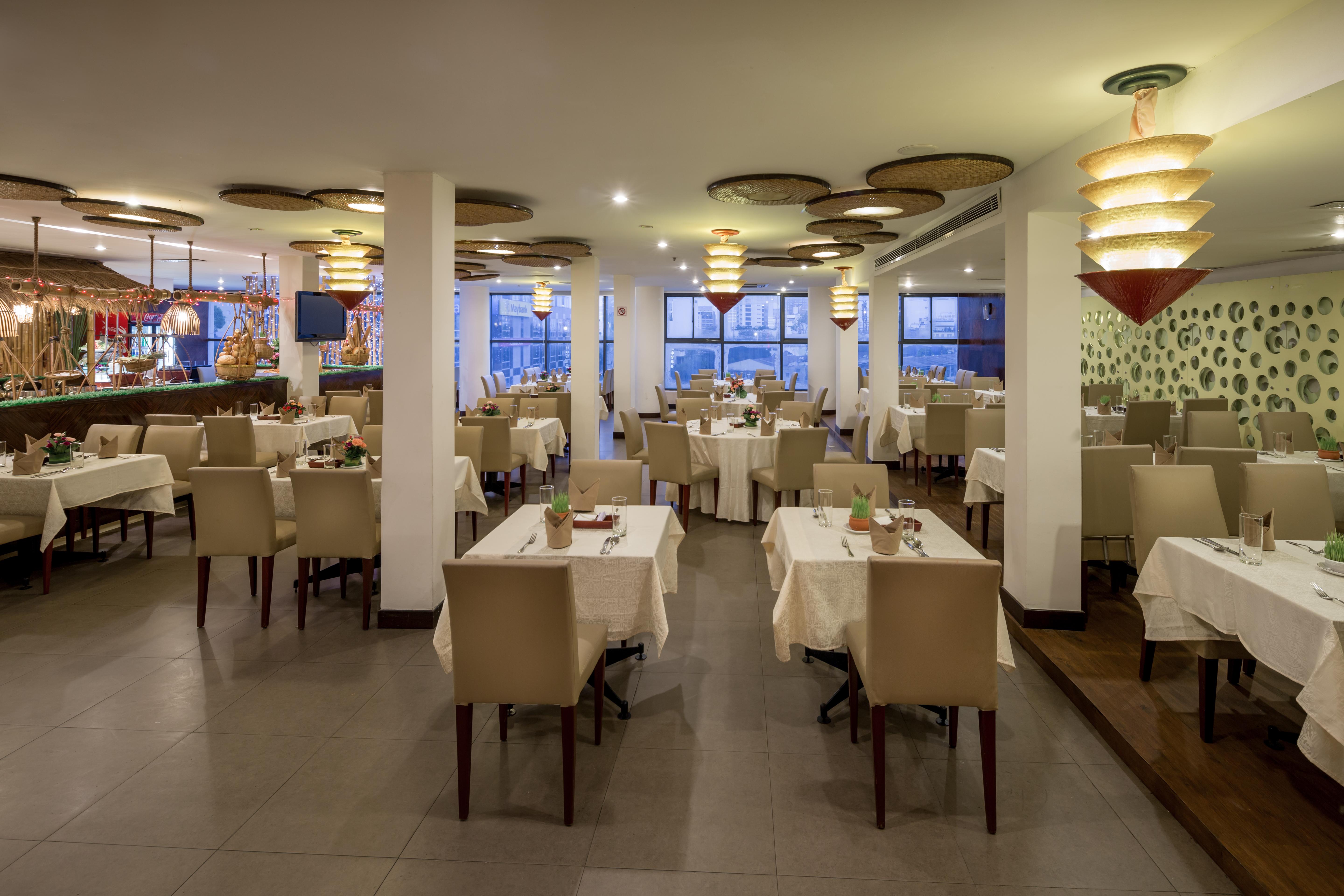 Palace Hotel Saigon Хошимин Экстерьер фото