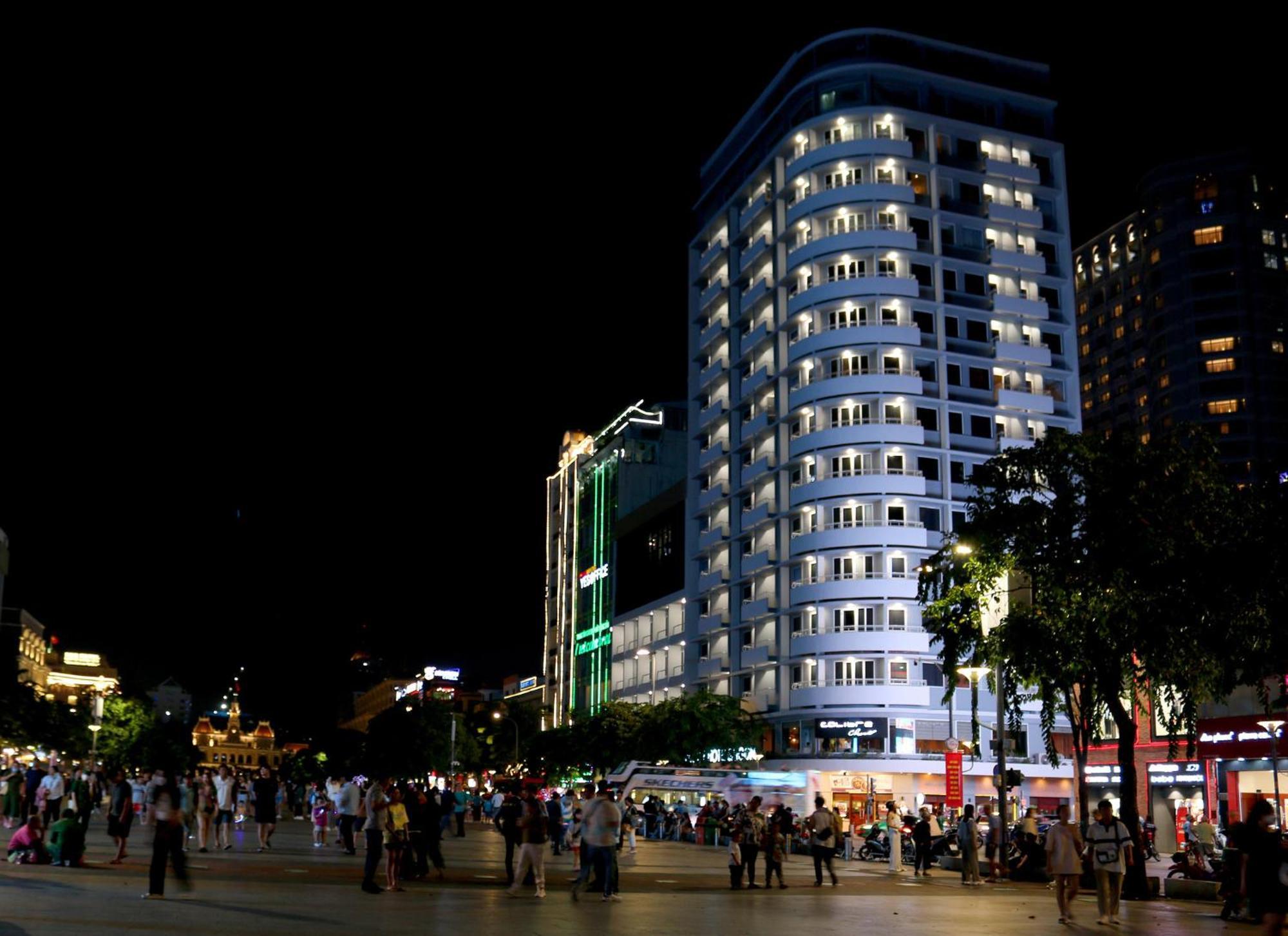 Palace Hotel Saigon Хошимин Экстерьер фото