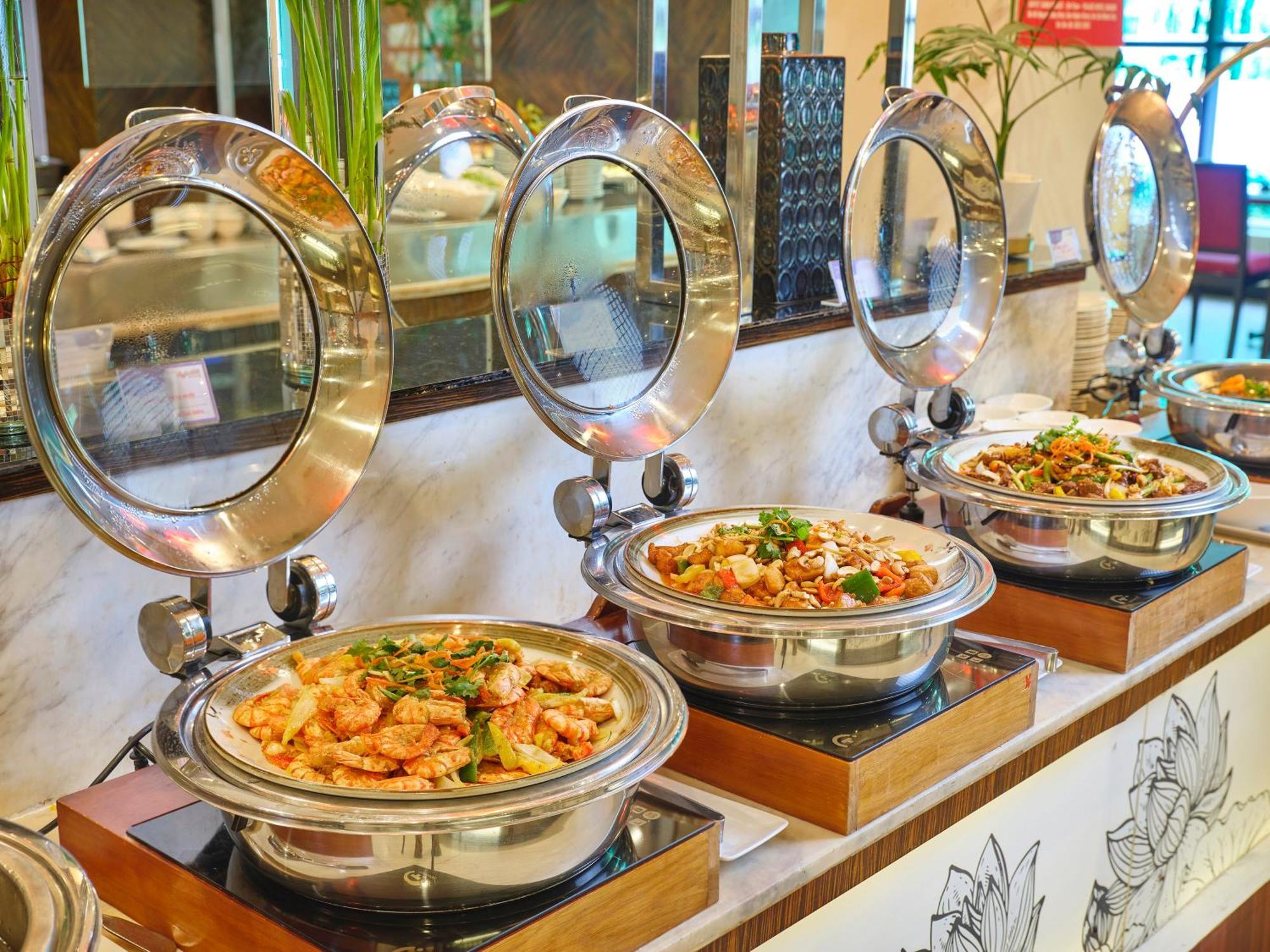 Palace Hotel Saigon Хошимин Экстерьер фото