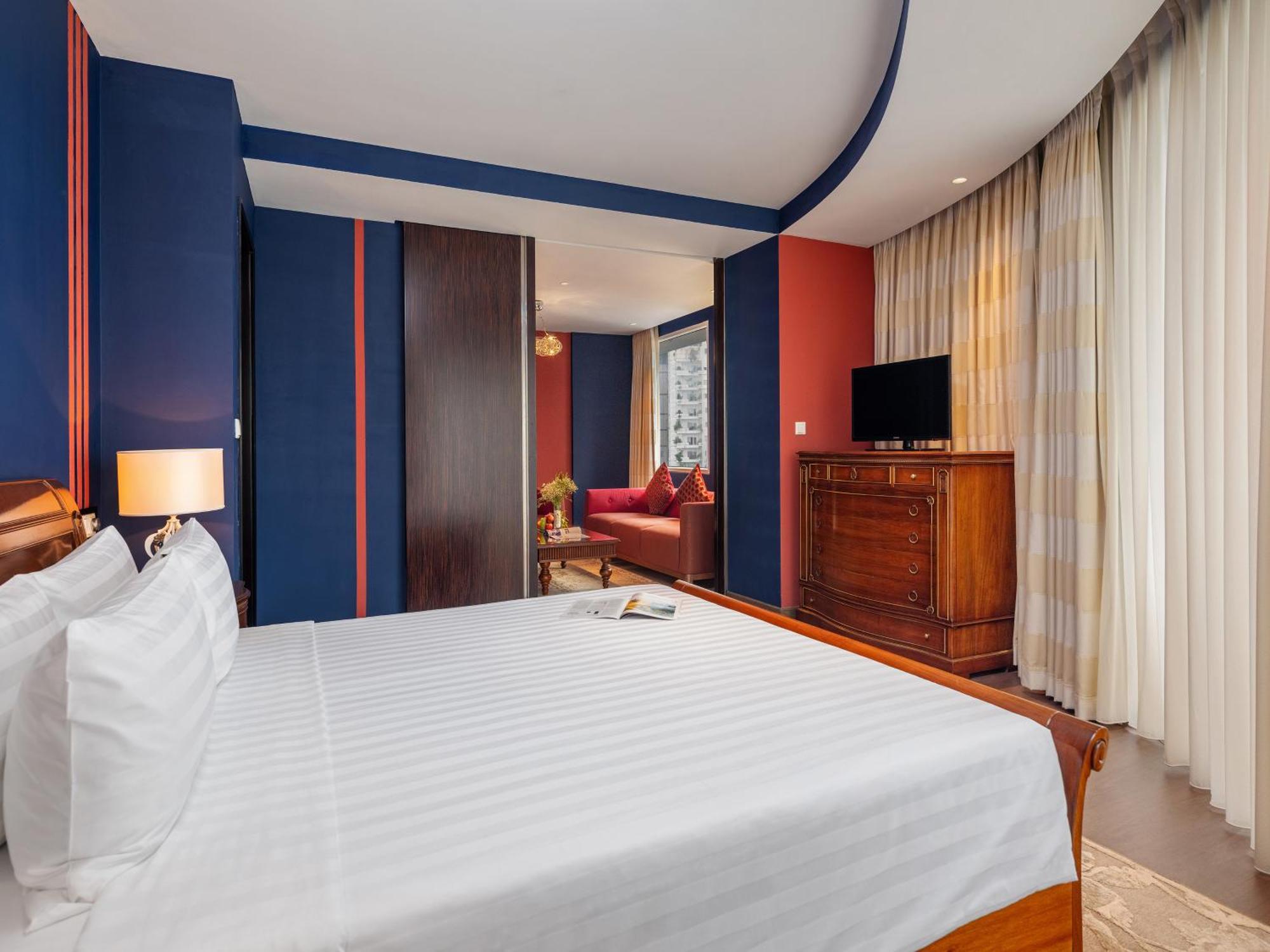 Palace Hotel Saigon Хошимин Экстерьер фото